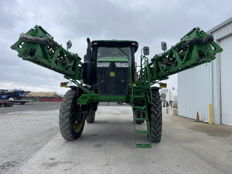 2018-john-deere-r4045-image-9