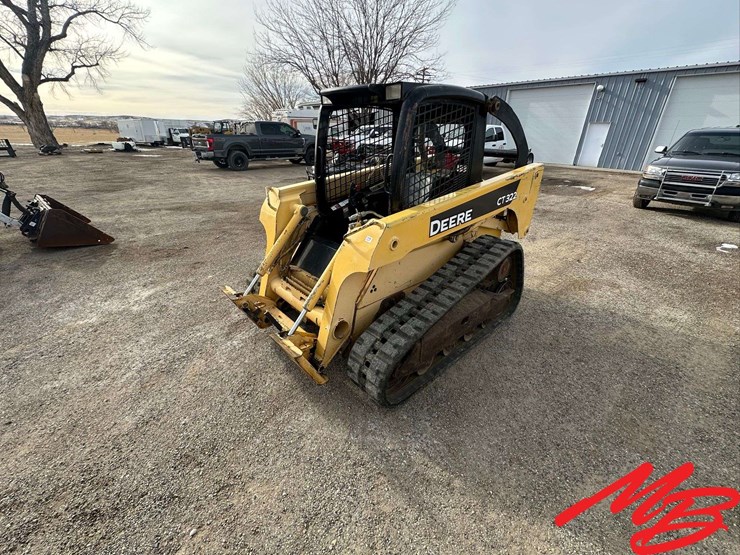 deere-ct322-image-2