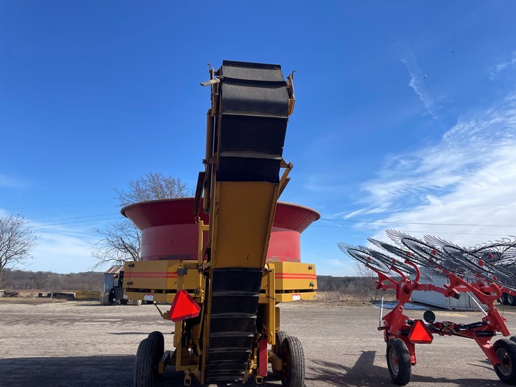 haybuster-h1100-image-5