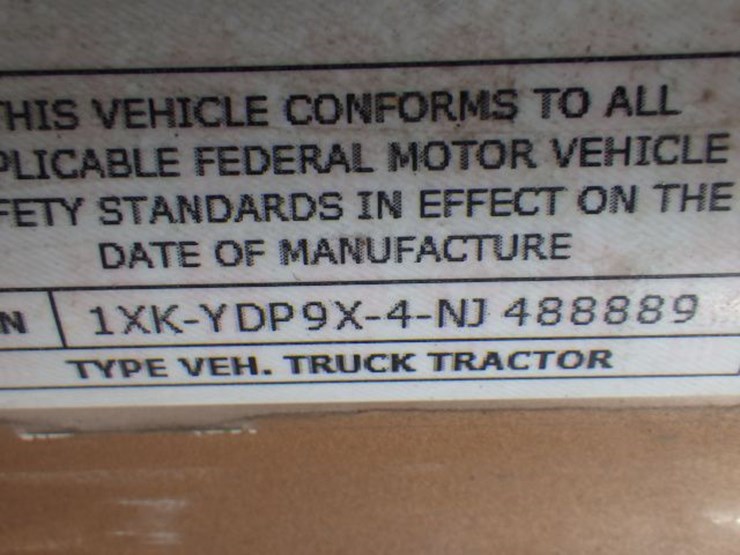 2022-kenworth-t680-image-17