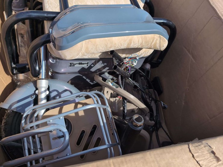 irgc40-high-end-mini-golf-cart---open-box-image-3