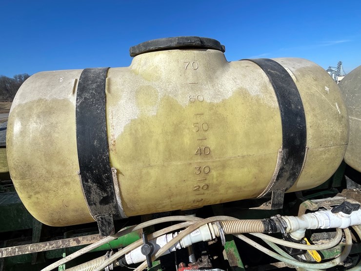 john-deere-7000-image-19