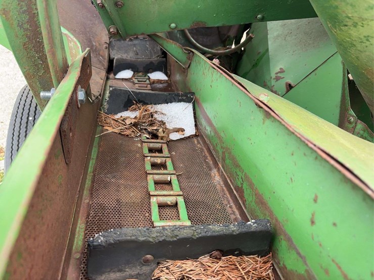 john-deere-no.8-image-44