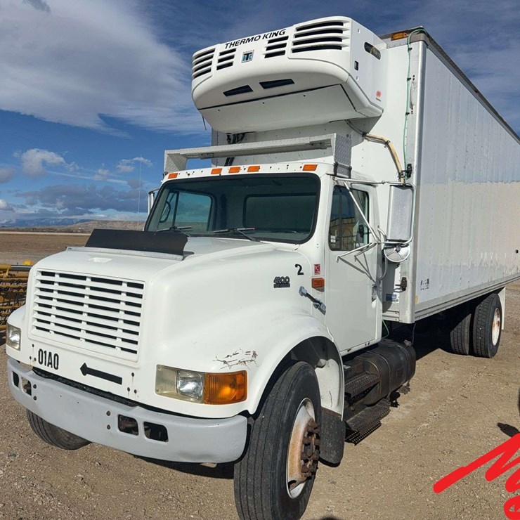 2000 INTERNATIONAL 4900