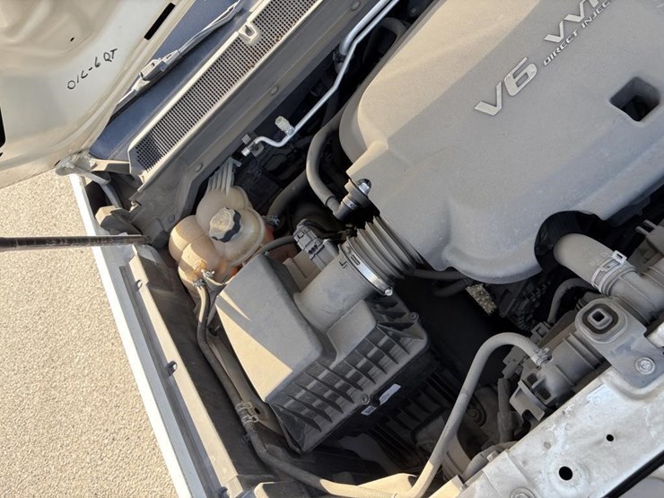 2017-chevrolet-colorado-image-23