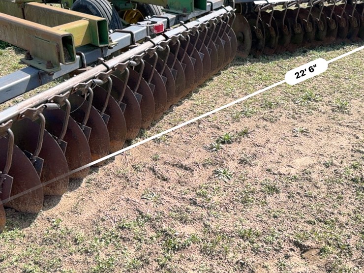 john-deere-630-image-29