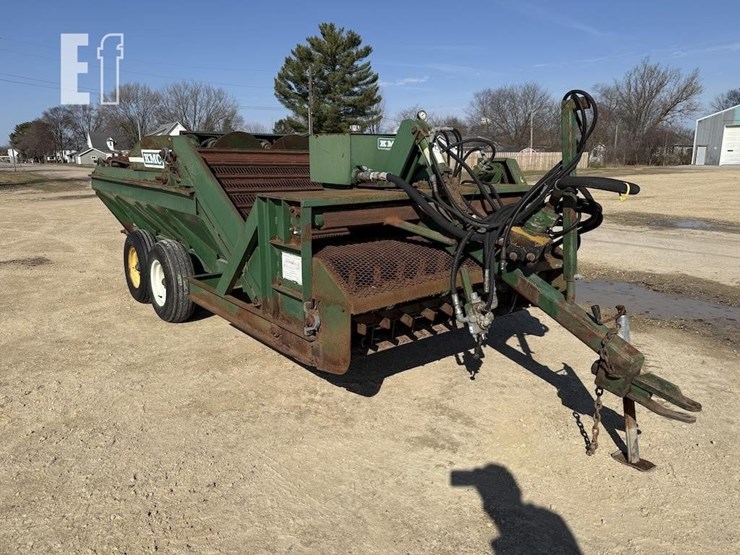 kelley-mfg-co-poultry-house-cleanout-machine-6107-image-3