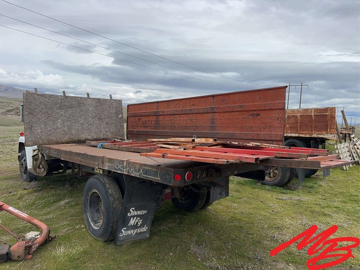 1981-international-s1900-image-7