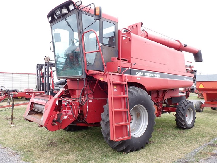 case-ih-1640-image-1