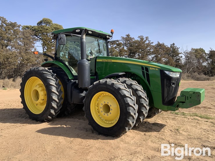 2013-john-deere-8310r-image-3