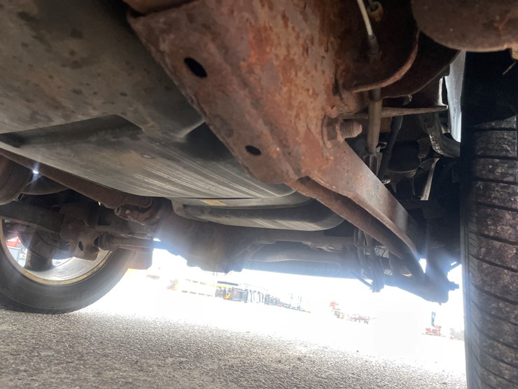 2010-gmc-yukon-image-9