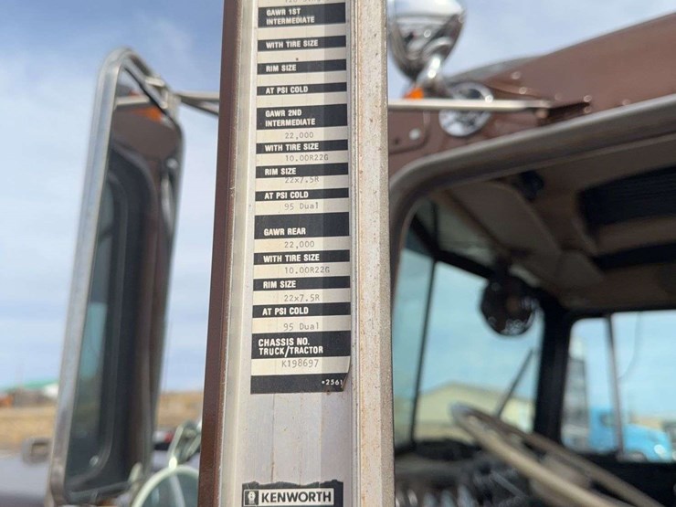 1982-kenworth-c500-image-24