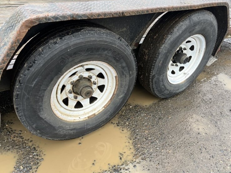 2004-pj-20'-t/a-equipment-trailer-image-10