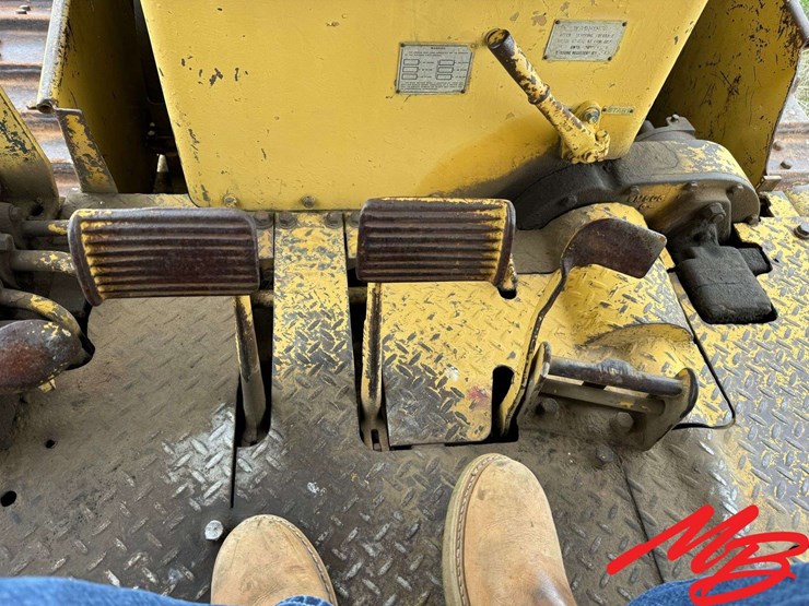 caterpillar-d7e-image-18