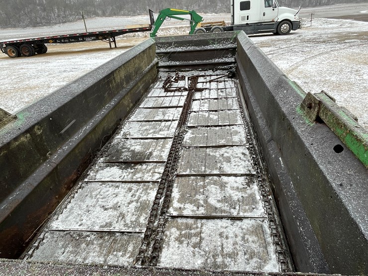 john-deere-680-image-21