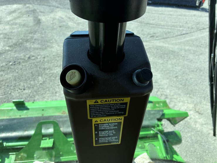 2005-john-deere-9660-sts-image-107