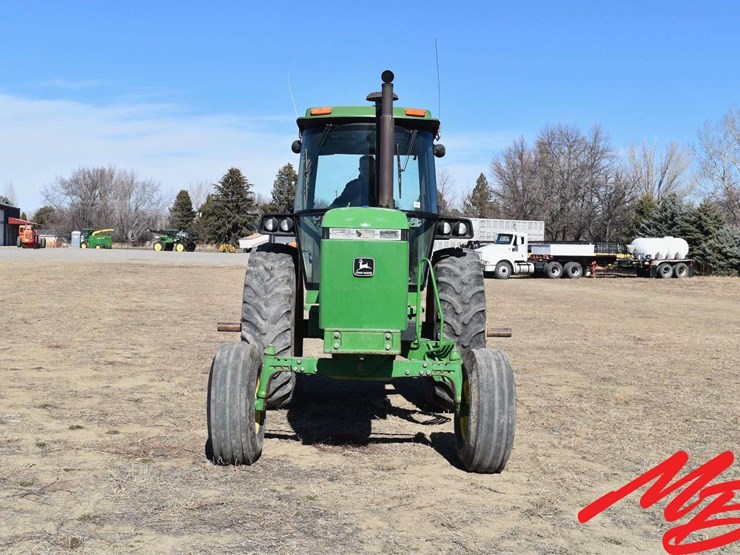 1989-john-deere-4455-image-9