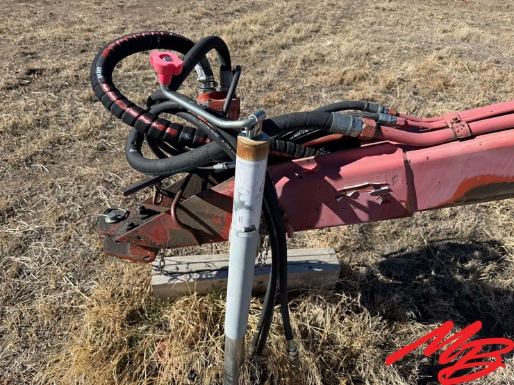 new-holland-499-image-9