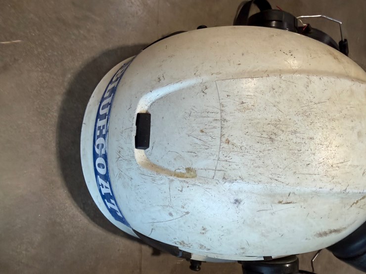 #2506-•-(2)-petzl-safety-helmets-with-comms-(fall-creek,-wi)-image-2