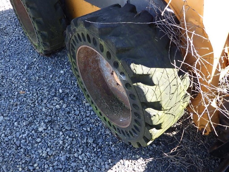 2013-case-sv300-image-13