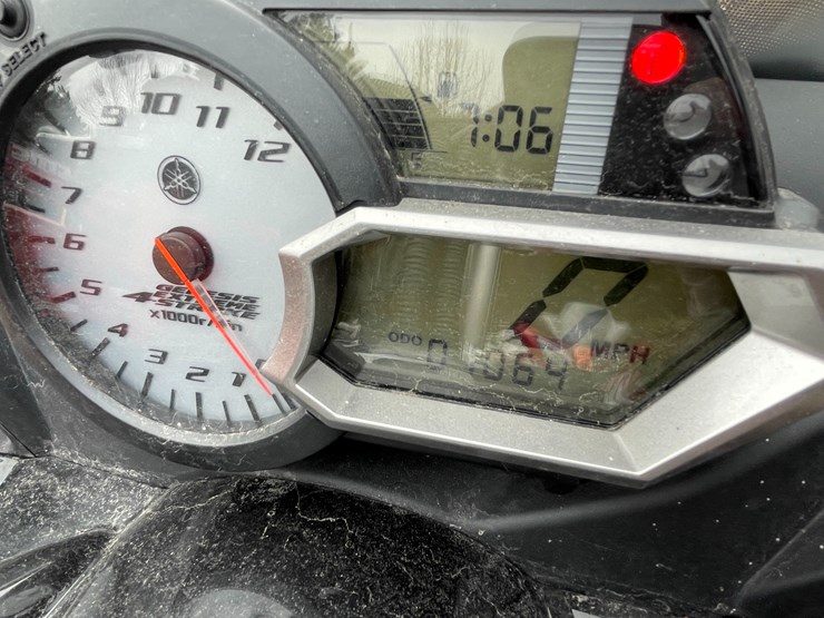 #1006-•-2006-yamaha-apex-gt-snowmobile-(fall-creek,-wi)-(no-registration-card)-image-28