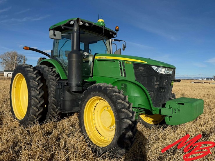 2015-john-deere-7210r-image-7