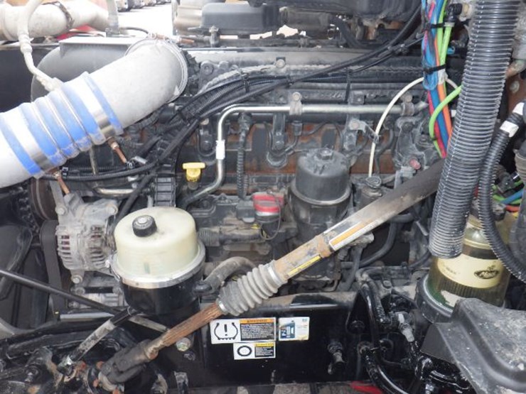 2022-kenworth-t680-image-22