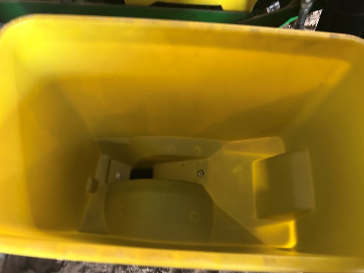 john-deere-1750-image-5