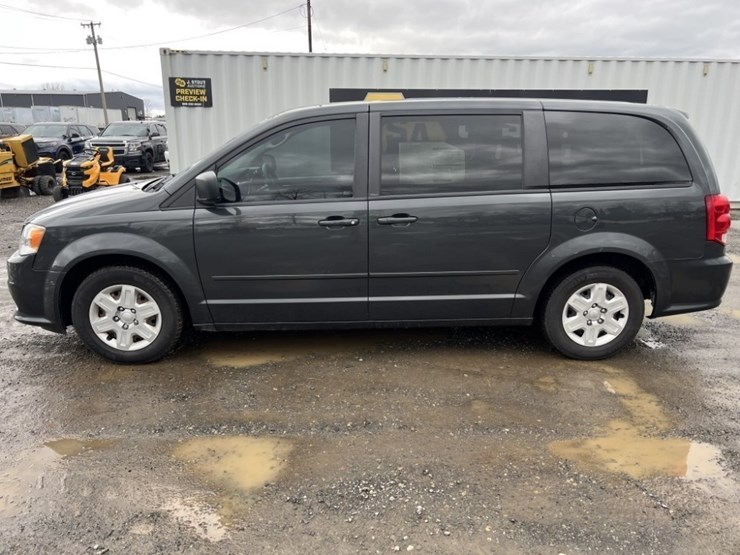 2012-dodge-grand-caravan-image-7