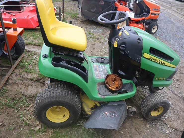 john-deere-la125-image-9