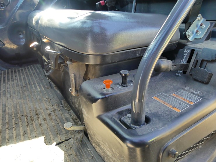 kubota-rtv-x1100c-image-12