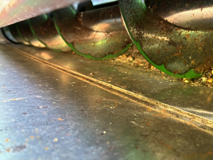 2005-john-deere-9660-sts-image-87