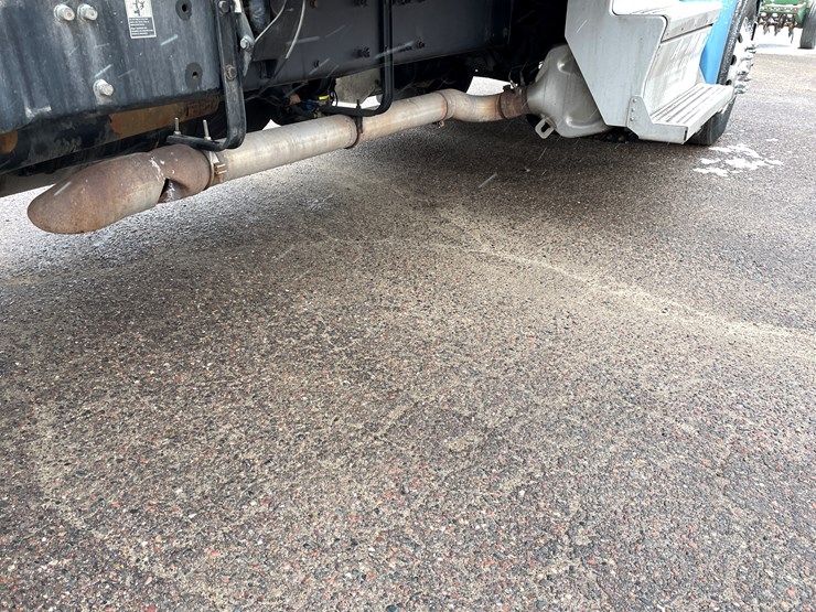 2019-peterbilt-579-image-26