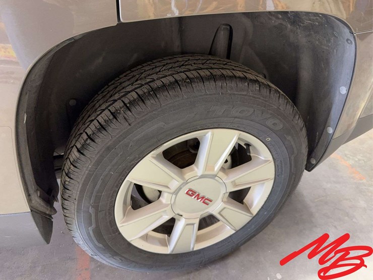 2010-gmc-terrain-sle-image-14