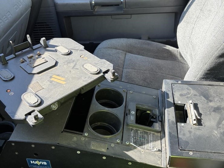 2012-ford-f550-image-15