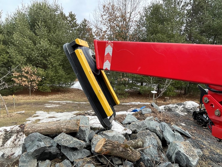 #1000-•-2024-cmc-90hd+-lift-(fall-creek,-wi)-image-38