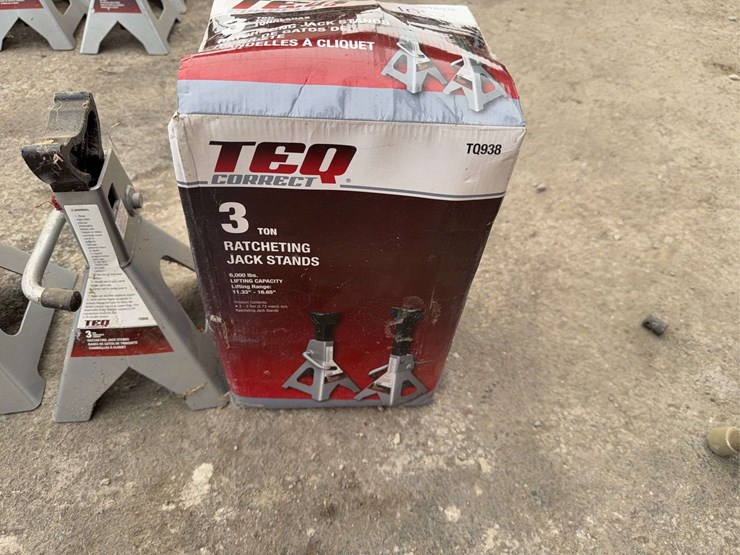 (7)-3-ton-jack-stands-image-6