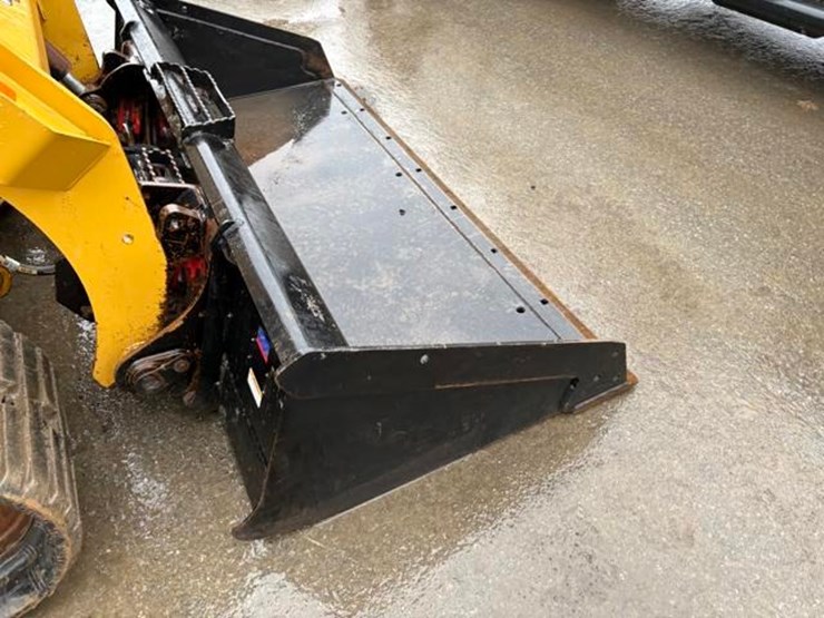 2021-caterpillar-259d3-image-6