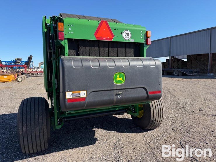 2024-john-deere-561m-image-6