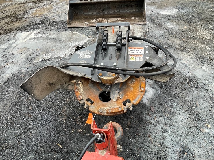 #1017-•-stumper-skid-steer-stump-grinder-(fall-creek,-wi)-image-2