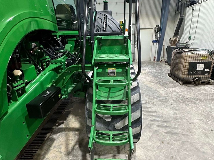 2012-john-deere-9560-image-61