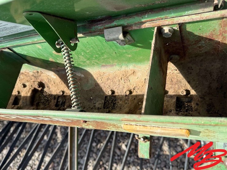 john-deere-8300-image-7