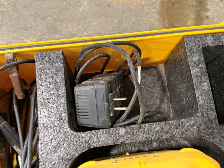 #37051-•-**-spectra-gl760-precision-laser-2264-image-6