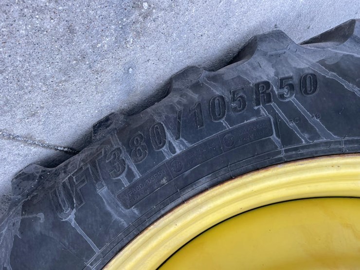 2018-john-deere-r4045-image-42