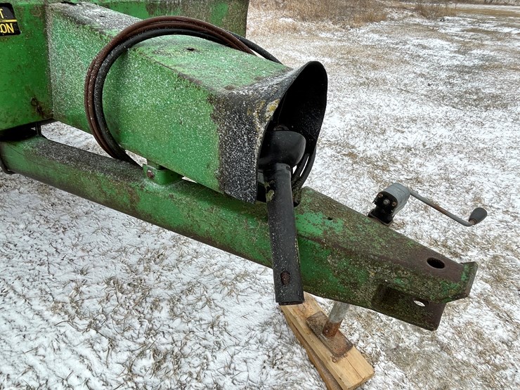 john-deere-680-image-35