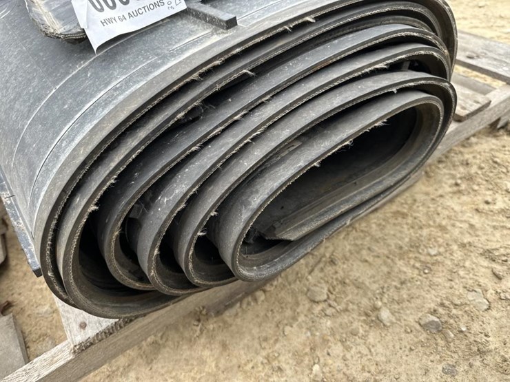 #86-•-30'-rubber-draper-belt-image-4