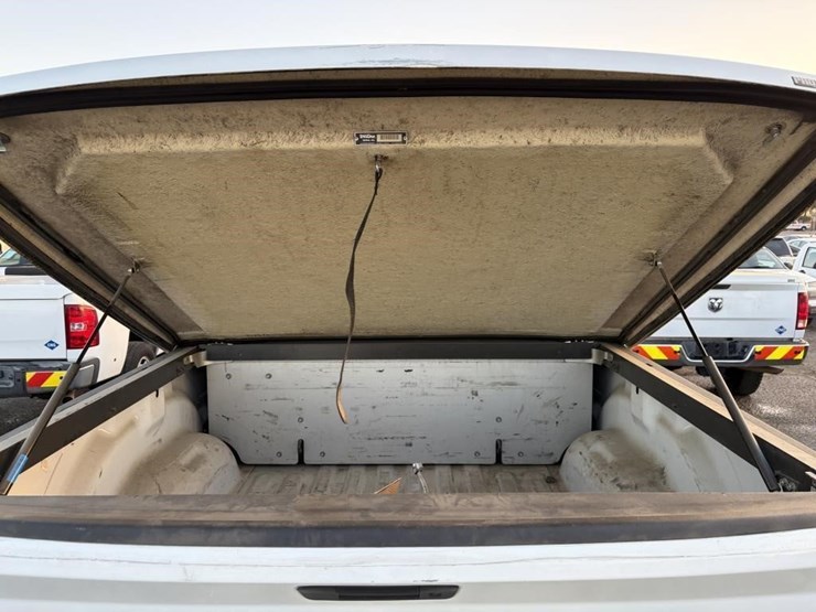 2016-dodge-2500-image-22