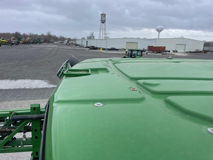 2018-john-deere-r4045-image-63