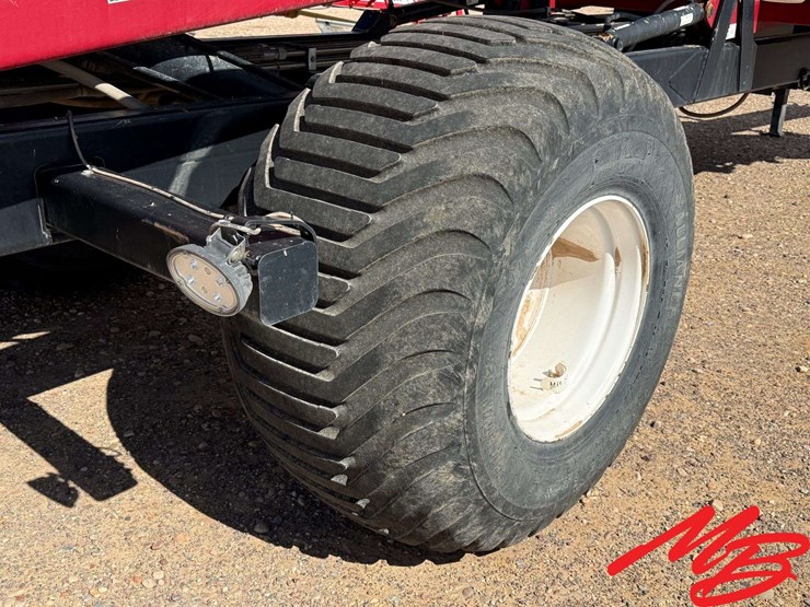 mil-stak-pt/2016-large-bale-stacker-image-11