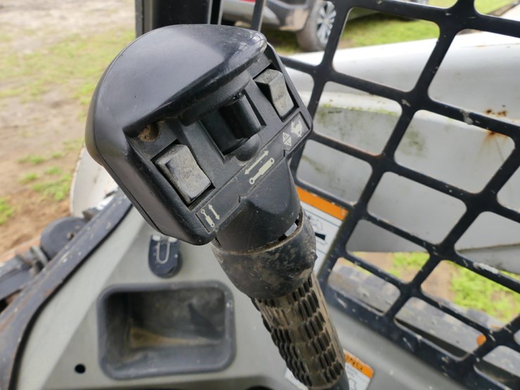 bobcat-t650-image-14